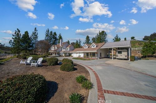 41664 Camino Del Vino, Temecula CA  92592-8439 exterior