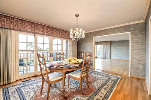 2980 Nichols St, San Diego CA  92106-3425 exterior