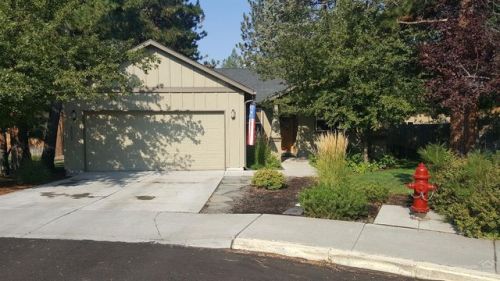 19802 Grassland Ct, Bend, OR 97702-9156