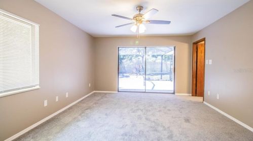 28 Cedar Dr, Davenport FL 33837-9783 exterior