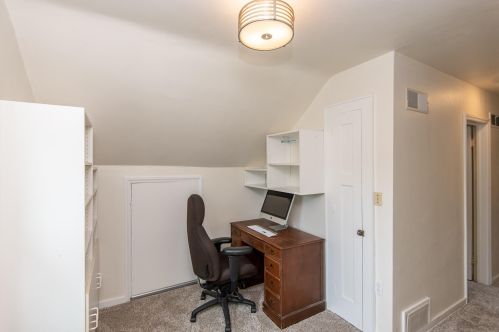 439 50, Milwaukee WI 53208-3634 exterior