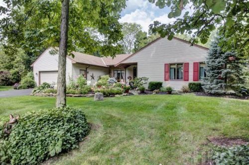 15636 Thornwood Dr, Findlay, OH 45840-9765