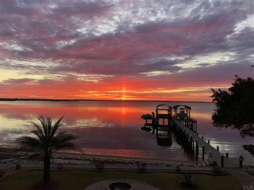 3700 Riverwoods Ln, Pensacola, FL 32514-8180