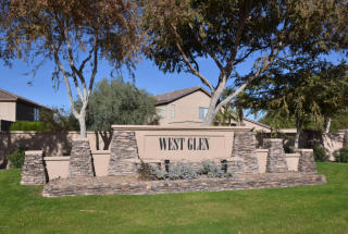 5302 Hartford Ave, Glendale, AZ 85308-3933