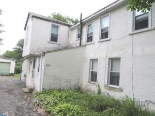 808 Lawnton Ter, Manor, PA 19036-1110