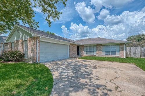 6903 Renfro Dr, Richmond, TX 77469-5918