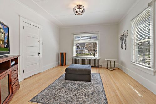 4026 7 Ave, Kenosha WI 53140-5534 exterior