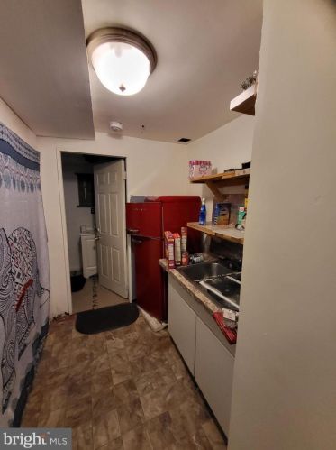 934 State St, Camden NJ  08102-1713 exterior