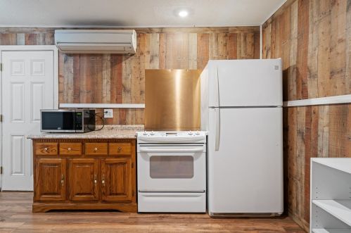 16676 Sharon Way, Grass Valley CA  95949-6603 exterior