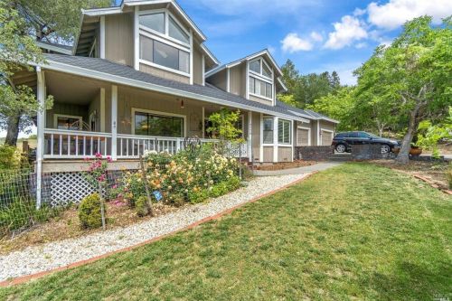 4776 Hillsboro Cir, Santa Rosa, CA 95405-8785