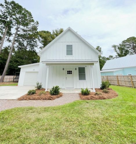 2789 River Rd, Johns Island, SC 29455-8812