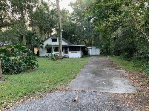 7662 Riverside Pl, Orlando, FL 32810-1407