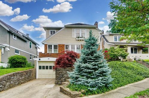 16 Arcadia Pl, Cincinnati, OH 45208-2802