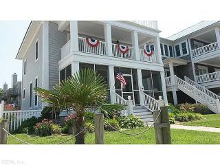 9652 Mason Creek Rd, Norfolk, VA 23503-1510