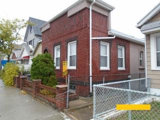 2261 14th St, Brooklyn, NY 11229-4312