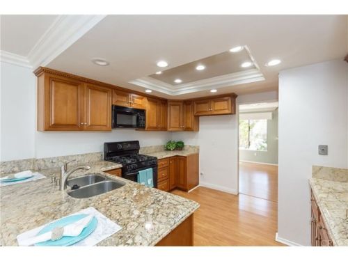 2426 Plaza De Vis, Fullerton, CA 92833-2014