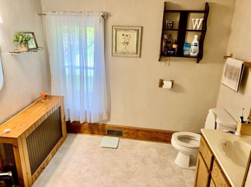 630 Broadford Rd, Connellsville PA  15425-6104 exterior