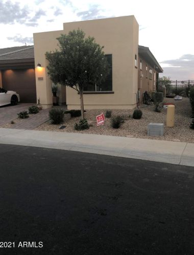 933 Cobble Stone Dr, San Tan Valley, AZ 85140-3428