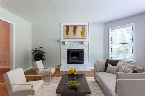 5292 Mountain Village Ct, Stone Mountain, GA 30083-5590