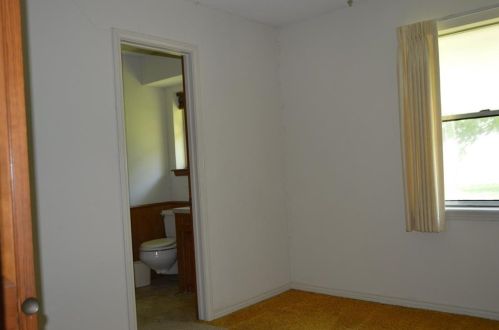 2511 Burnett Dr, Greenville TX  75402-7331 exterior