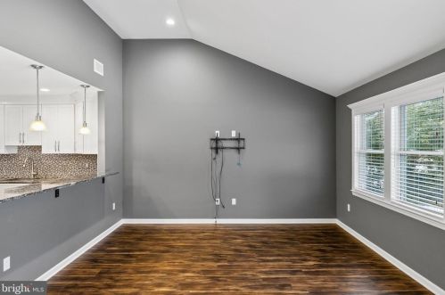 133 Somerset Dr, Willingboro NJ  08046-1435 exterior