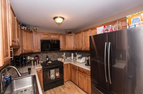 78 Joffre Ave, Woonsocket RI  02895-5506 exterior