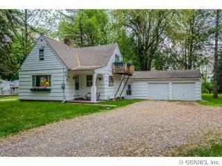 444 Moseley Rd, Fairport, NY 14450-3351