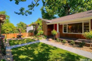 5233 Dover Ave, Sacramento, CA 95819-3824
