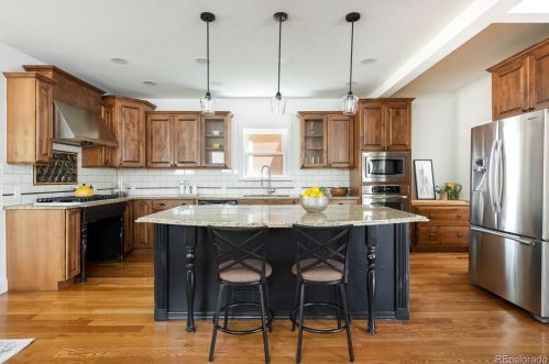 90 Pearl St, Denver CO 80209-4223 exterior