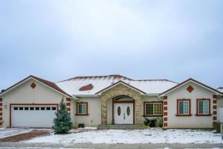 8510 Westbrook Ave, Yakima, WA 98908-8468
