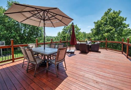 630 Walden Way, Imperial PA  15126-9684 exterior