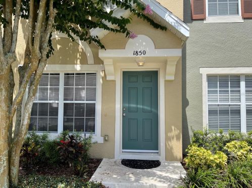 1850 Stockton Dr, Sanford, FL 32771-6200