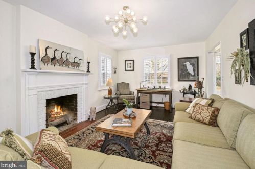 220 29th St, Purcellville VA  20132-3263 exterior