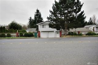 4215 144th St, Seattle, WA 98168-4129