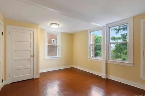 248 Terrace Ave, Mount Vernon NY  10550-1011 exterior