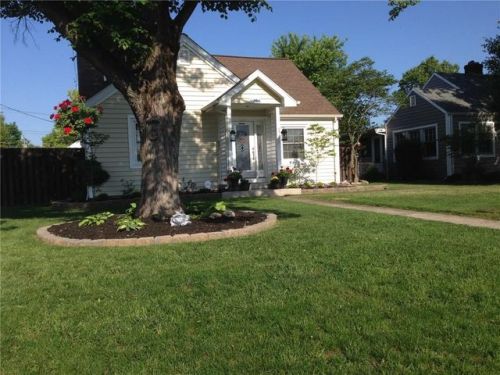 2222 Chestnut St, Columbus, IN 47201-4268
