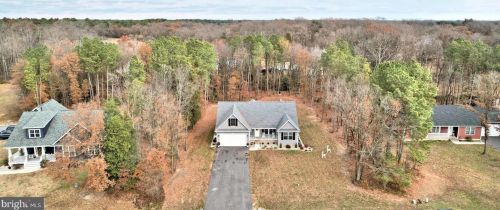 6499 Pleasant Dr, Laurel DE  19956-3298 exterior