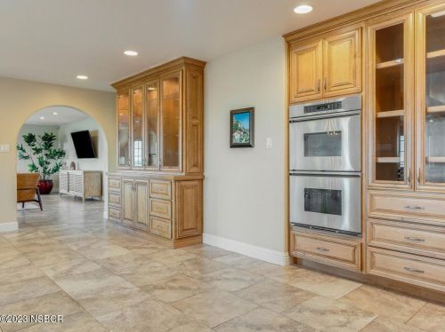 2114 Fallen Leaf Dr, Santa Maria CA  93455-5733 exterior