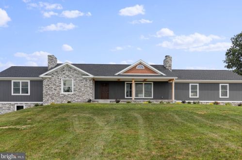 3096 Hill Rd, Upton, PA 17225-9601