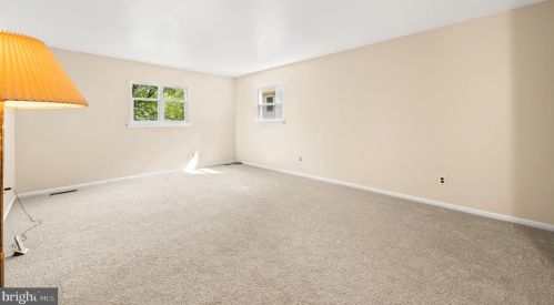 241 Marple Rd, Haverford PA  19041-1029 exterior