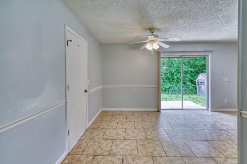 194 Elm Dr, Orange City FL  32763-7401 exterior