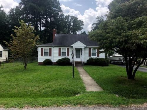 103 Magruder St, Sandston, VA 23150-1452