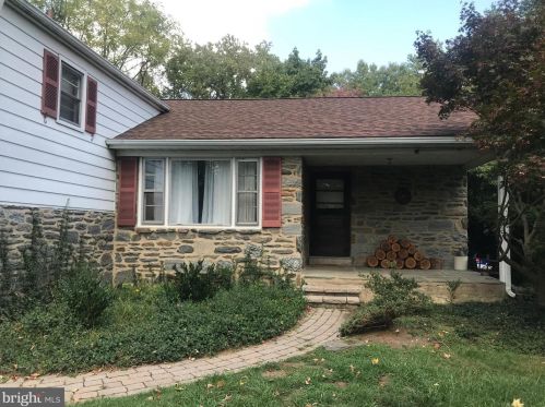 813 Stonybrook Dr, Blue Bell PA  19422-2037 exterior