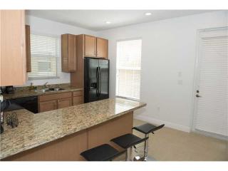 1230 147th Ter, Hollywood FL  33027-6183 exterior