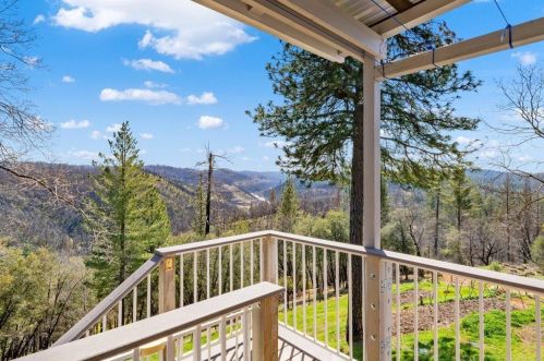 20063 Post Chaise Cir, Grass Valley CA  95949-9585 exterior