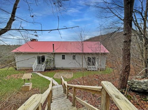 164 Hunter Rd, Parksville, NY 12768-5406