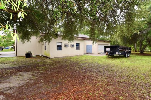 3500 Boggy Crk Rd, Kissimmee FL 34744-9413 exterior