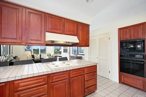 32671 Mediterranean Dr, Dana Point CA  92629-3518 exterior