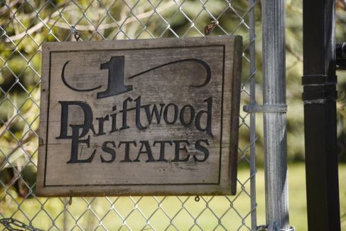 101 Riverview Dr, Broadford, ID 83313-5189