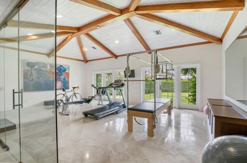 15563 Estancia Ln, West Palm Beach FL  33414-7439 exterior